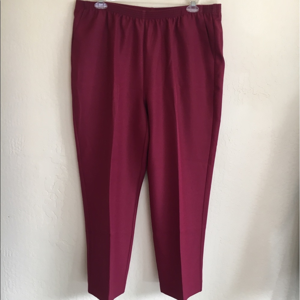 Alfred Dunner Pull on elastic waisted Pants